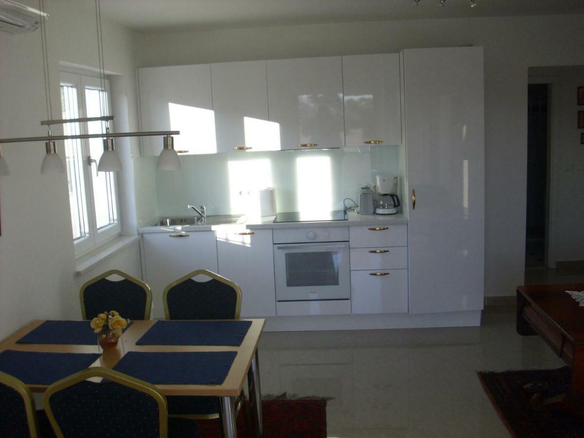 Open Hus Daire Krvavica Dış mekan fotoğraf