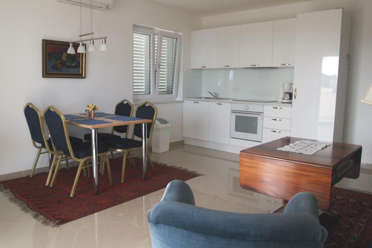 Open Hus Daire Krvavica Dış mekan fotoğraf